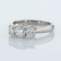 טבעת חצי נישואין יהלומים Katia