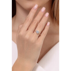 טבעת סוליטר קלאסית 6 שיניים, שיבוץ מתחת לכתר – 2.20 קראט 💎