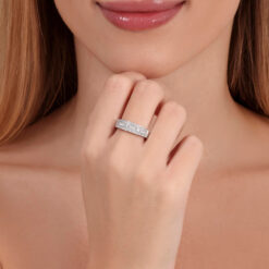 טבעת שלוש שורות יהלומי פרינסס במרכז – 1.25 קראט 💎