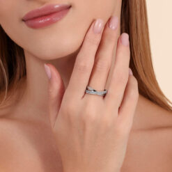 טבעת בצורת איקס   – 0.26 קראט 💎