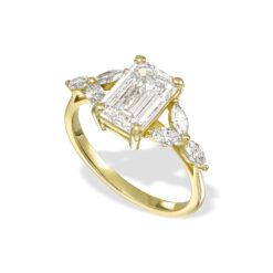 טבעת יהלום בחיתוך אמרלד מרכזי ויהלומי מרקיזה – 2.36 קראט 💎